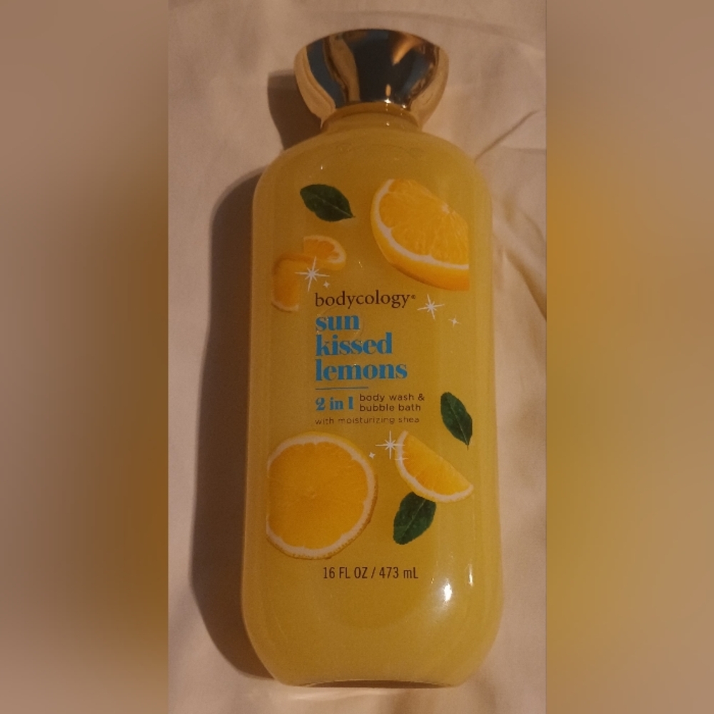 Bodycology Sun Kissed Lemons 2-in-1 Body Wash & Bubble Bath - New & Unused